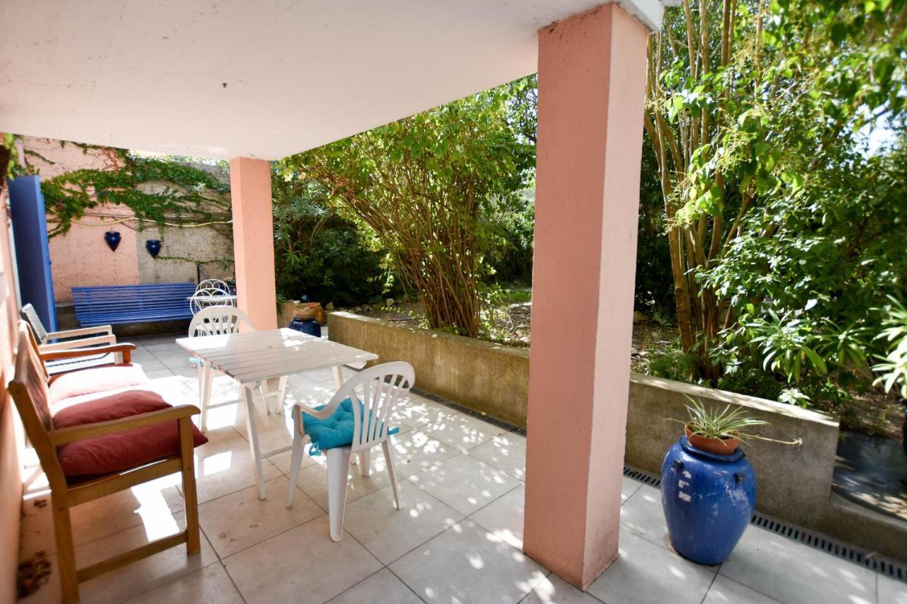 Moulin Rose, Parking - Jardin Lägenhet Arles Exteriör bild